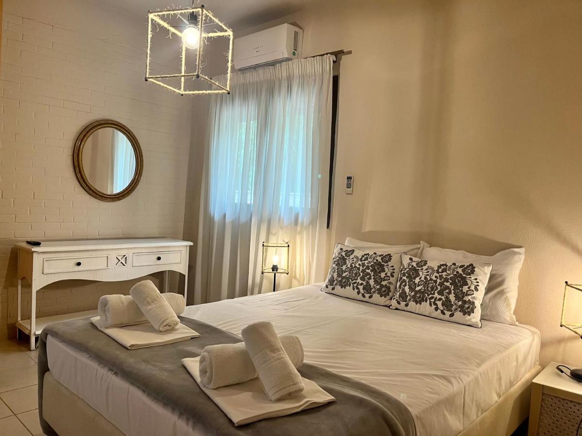 The Beach House - Apartments & Studios (Adults Only) Afytos Exterior foto