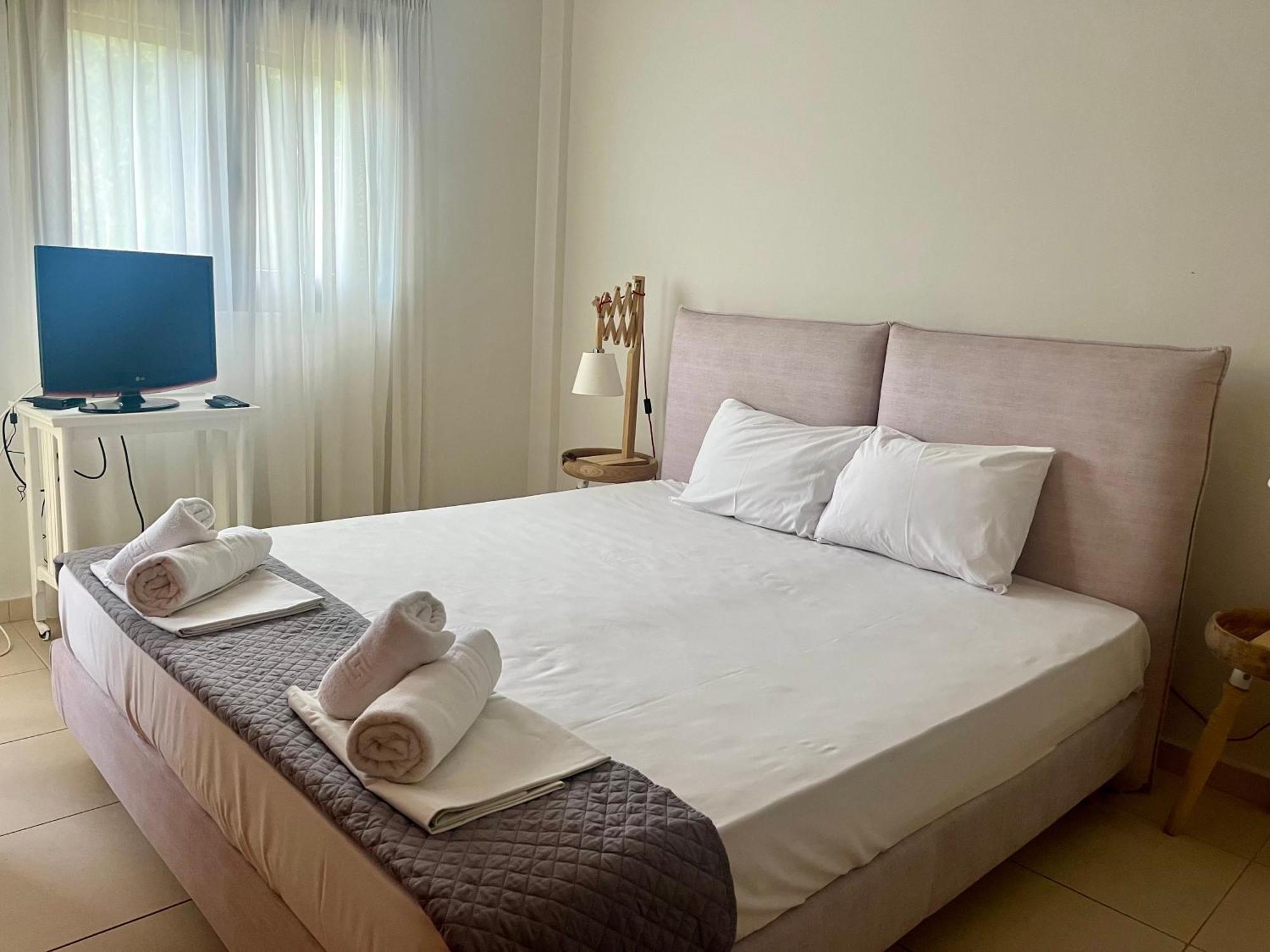 The Beach House - Apartments & Studios (Adults Only) Afytos Exterior foto