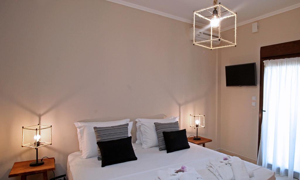 The Beach House - Apartments & Studios (Adults Only) Afytos Exterior foto