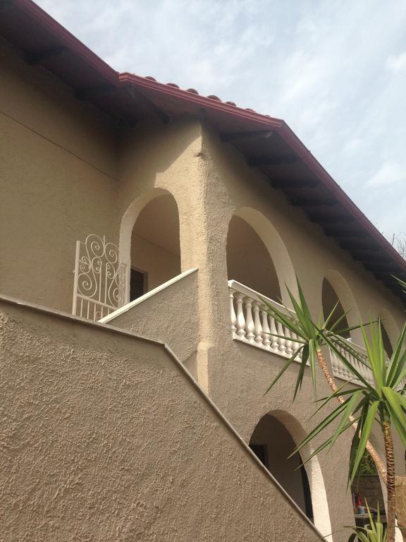 The Beach House - Apartments & Studios (Adults Only) Afytos Exterior foto